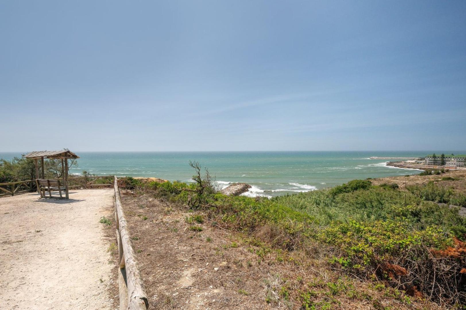 Guestready - Floral Ericeira Residence ภายนอก รูปภาพ